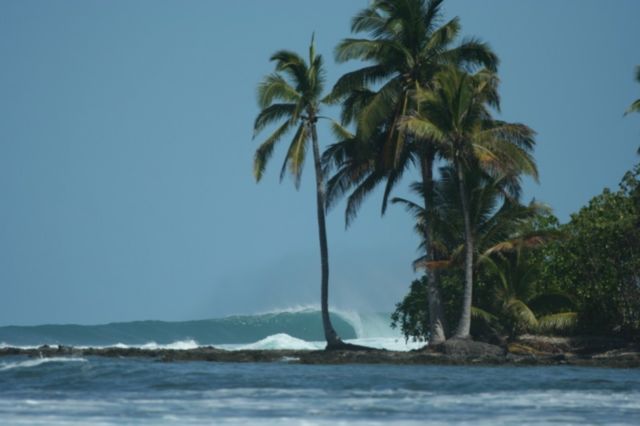 NYANG - NYANG & PLAY GROUND CAMP Mentawai islands with my surf camp in siberut islands close wave like e'bay, beng-beng, nipussi, pitstop just onfoot,